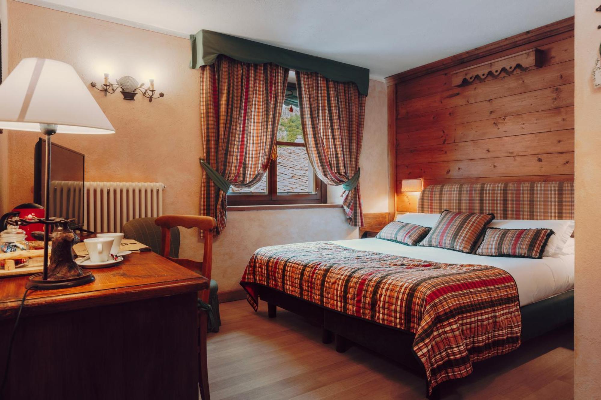 Villa Novecento Romantic Hotel - Estella Hotel Collection & Experience Courmayeur Eksteriør billede