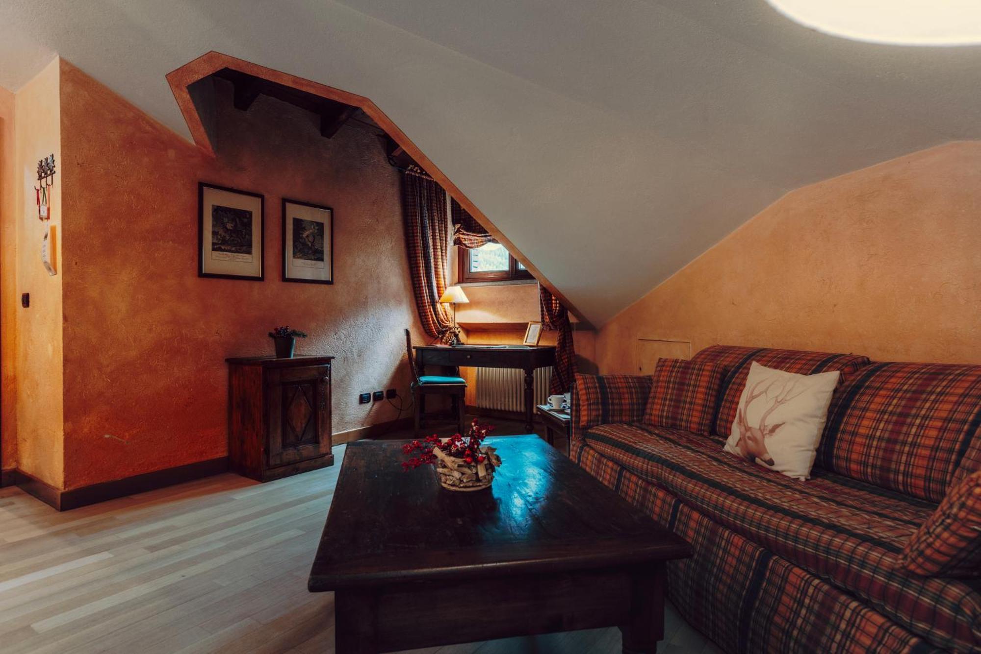 Villa Novecento Romantic Hotel - Estella Hotel Collection & Experience Courmayeur Eksteriør billede